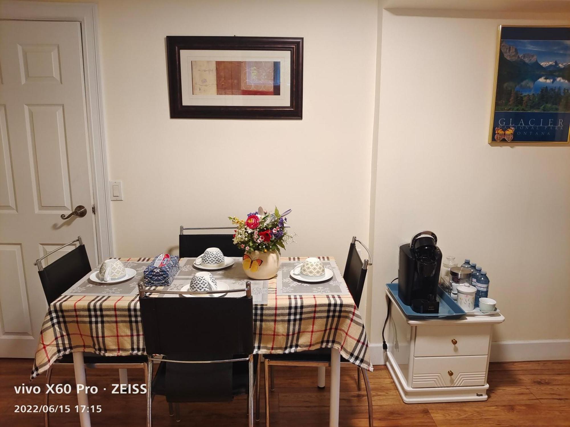 Romantic Homestay Coquitlam Habitación foto